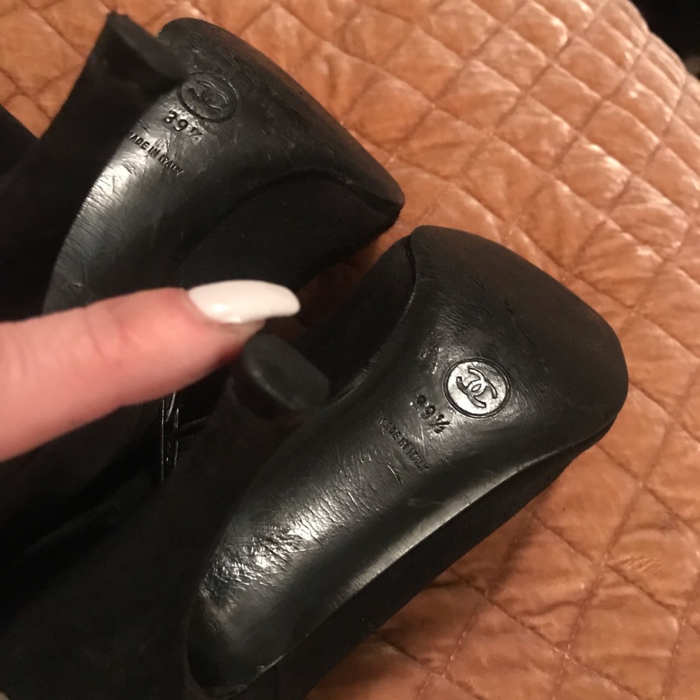 ✨Trade✨CHANEL black knee high suede boots - Picture 7 of 8